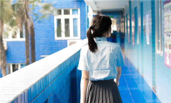 满城如何找到一个可以帮助我生孩子的女人？